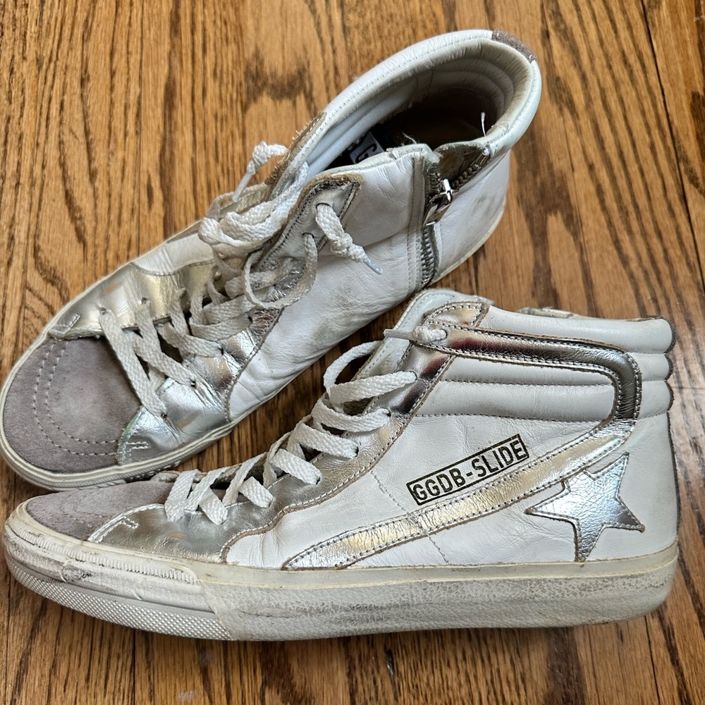 SOLD Golden Goose slide size 8